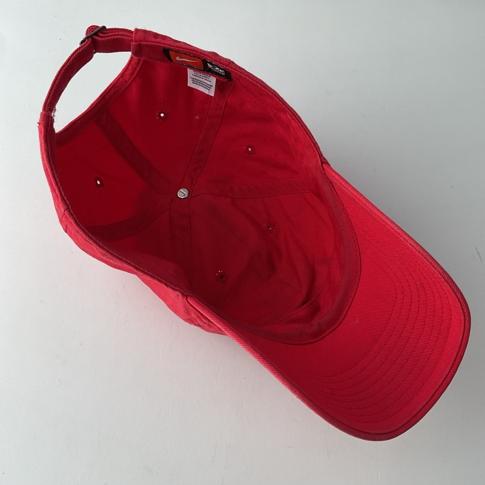 Nike 1 Size Heritage86 Red Adult Strapback Adjustable Hat Cap Embroidered Logo - Picture 5 of 6